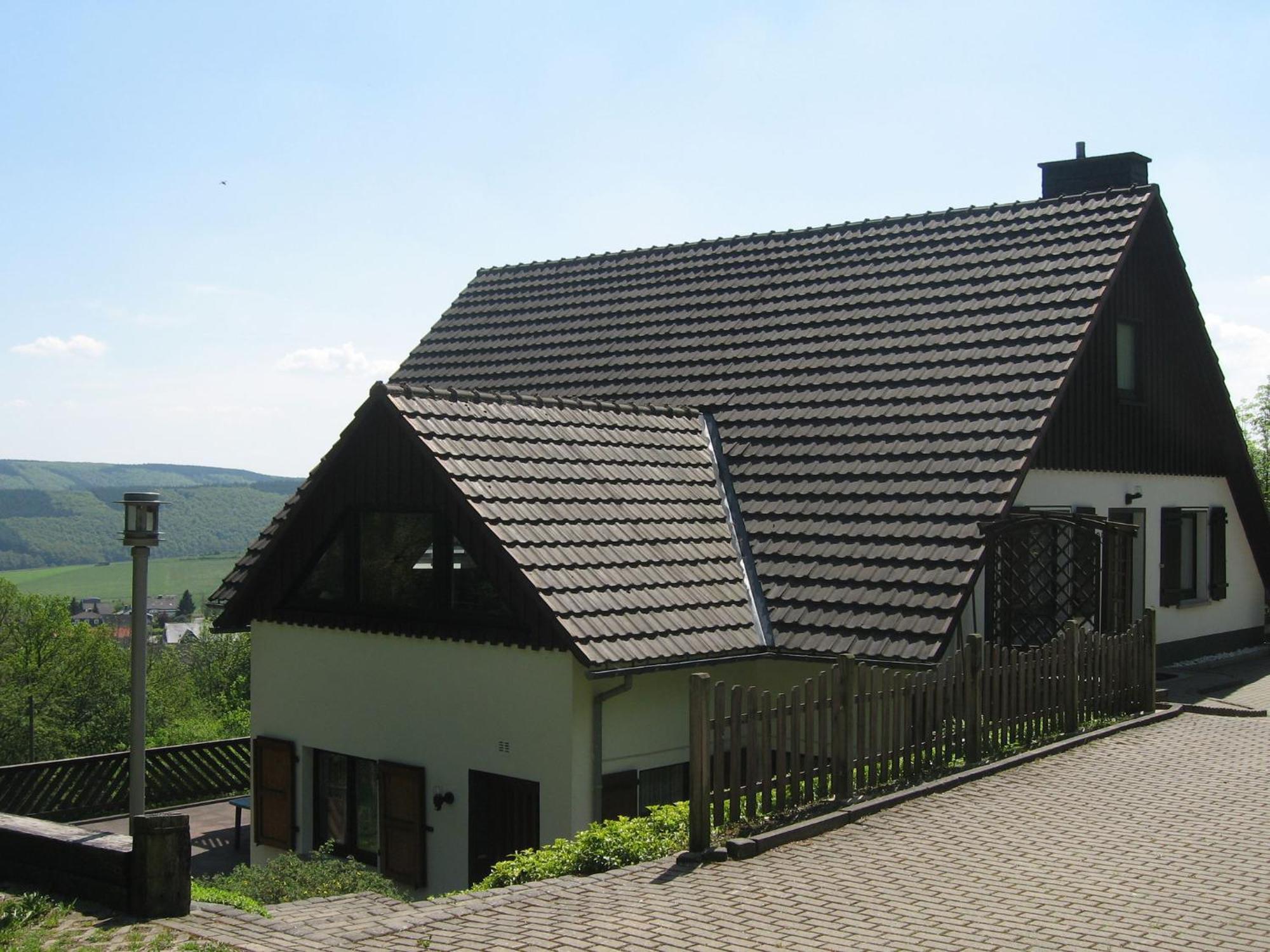 Nice Holiday Home Near Ski Area Medebach Eksteriør bilde